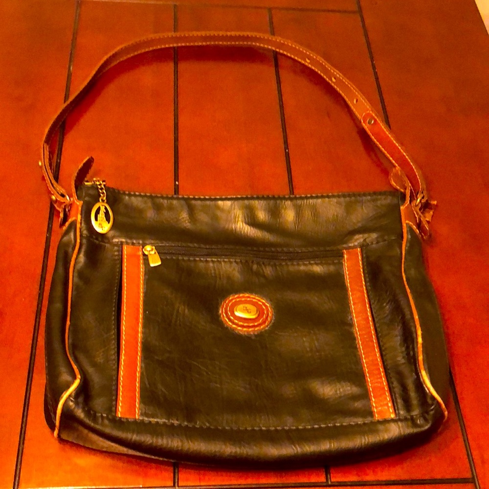 Stunning Italian Leather Bag!